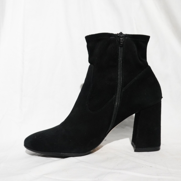 CLUB MONACO Black Stretch Suede Heeled Ankle Boot, size 38 - Picture 6 of 7